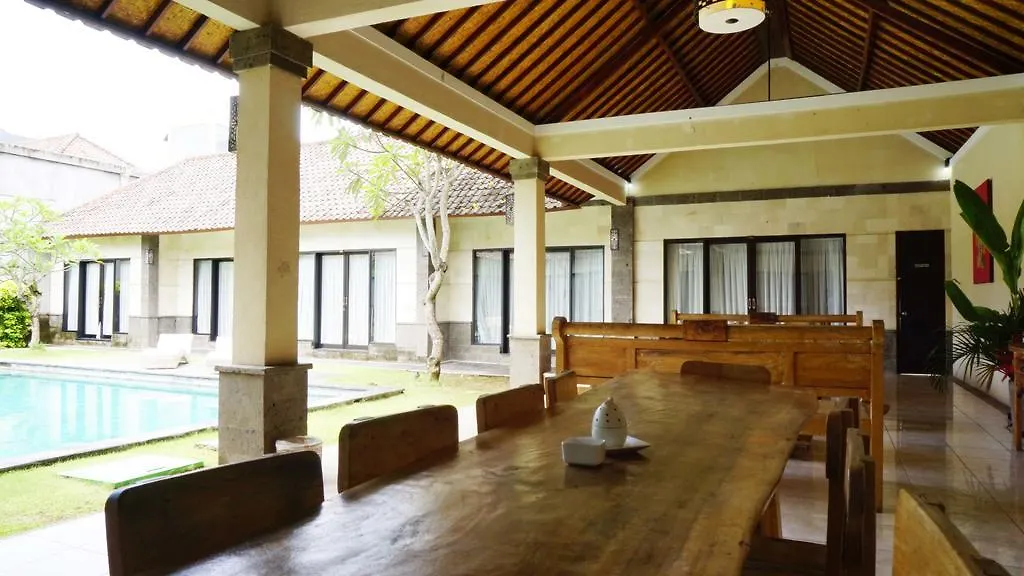 Bali Merita Villa Kerobokan  Holiday park